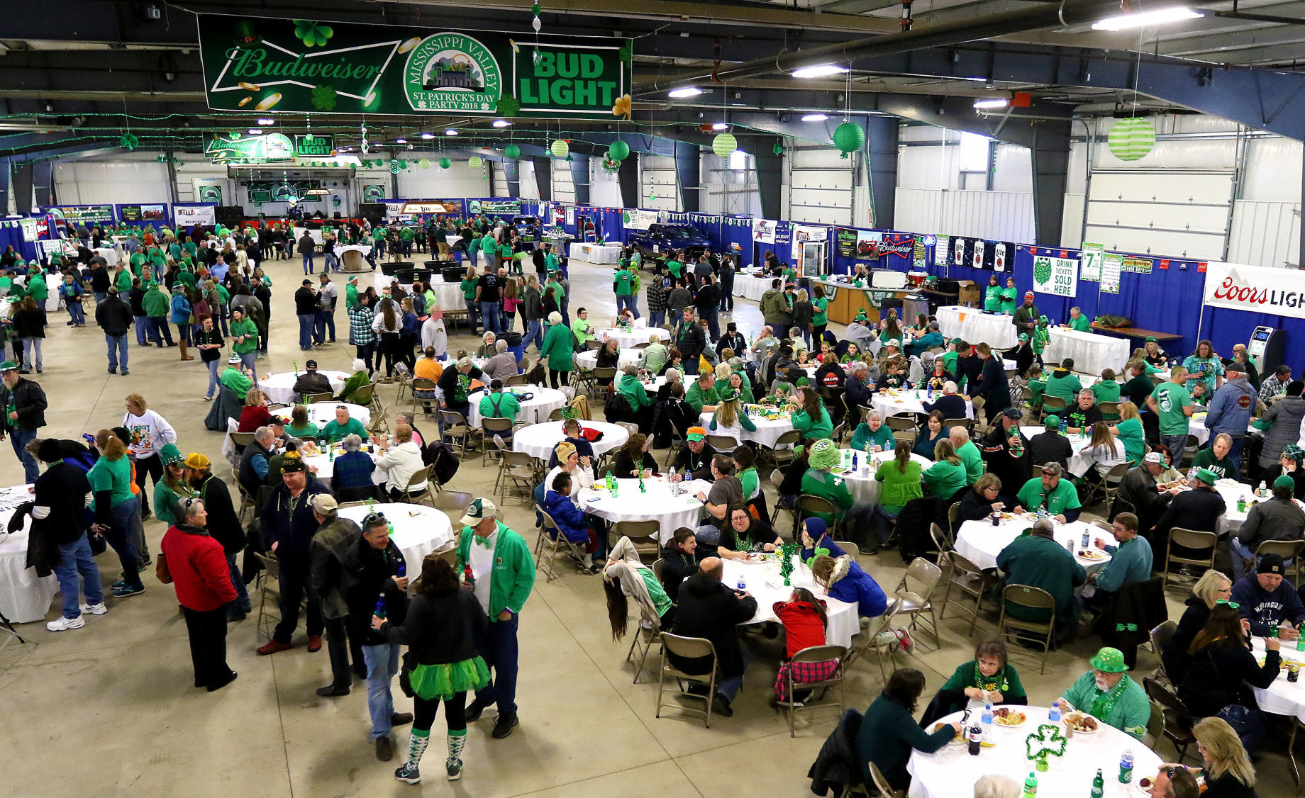 031718-st-pats-day-party-018